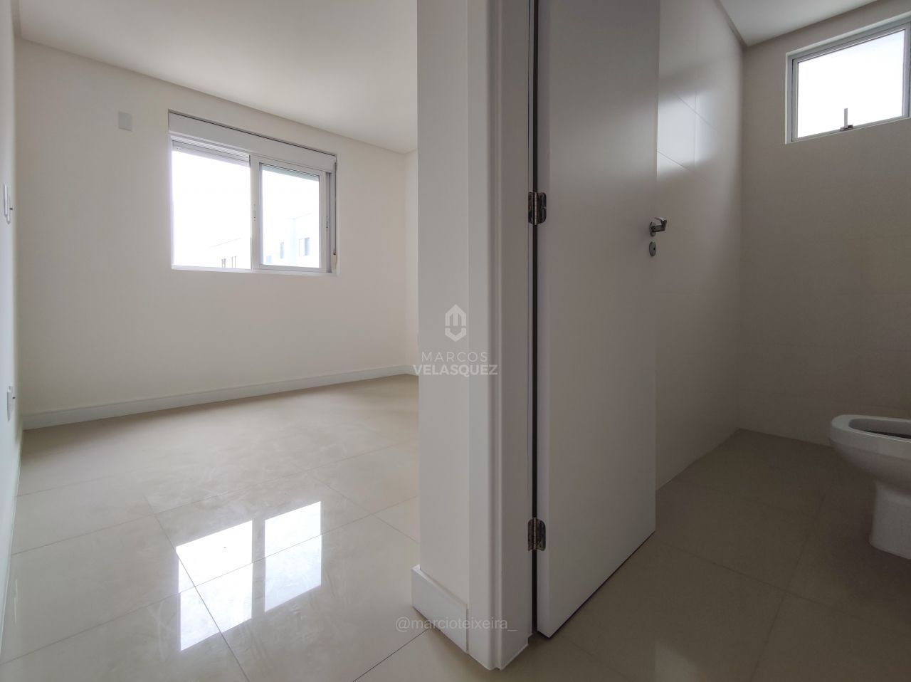 Apartamento à venda com 3 quartos, 133m² - Foto 15