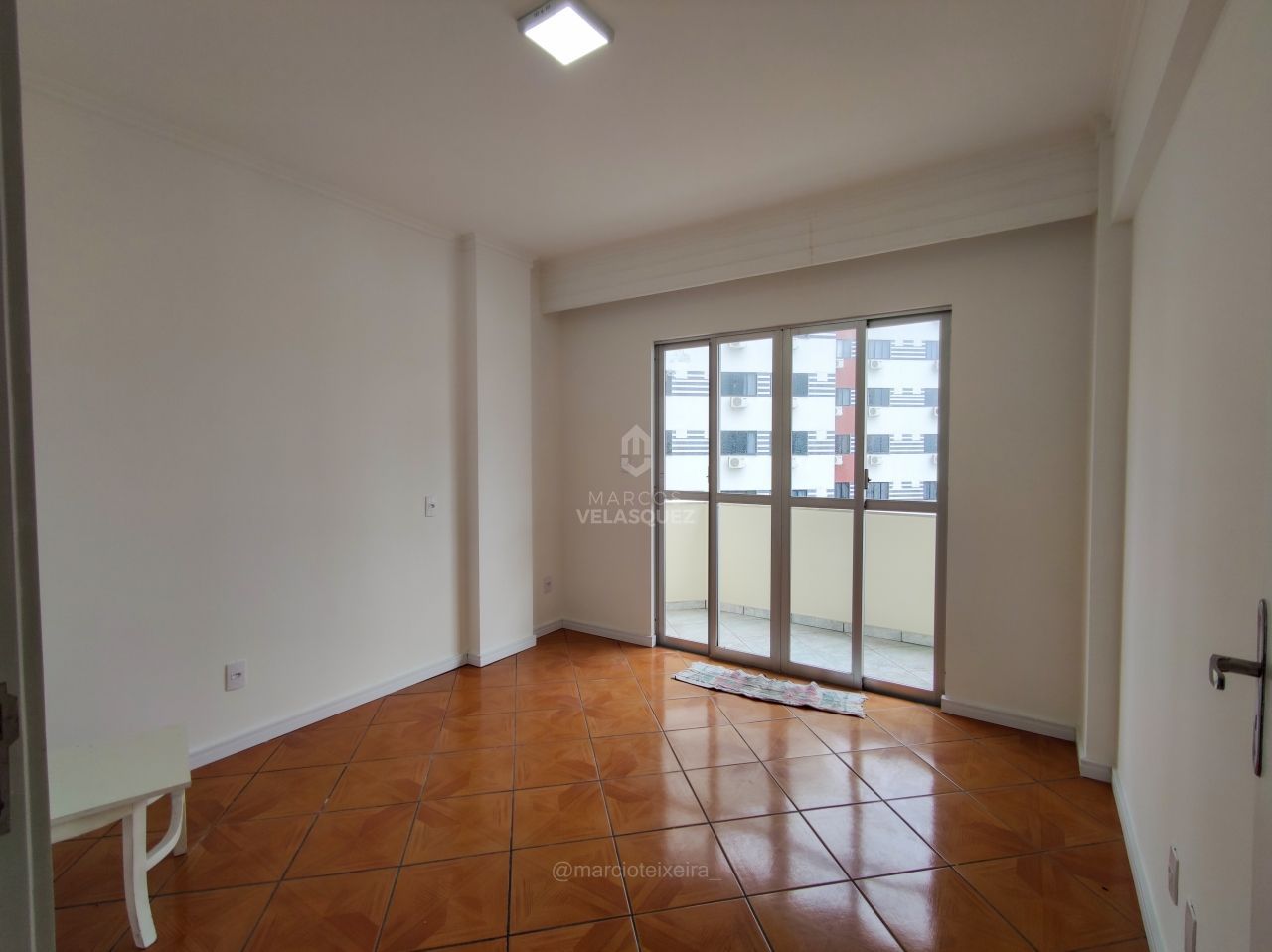 Cobertura à venda com 3 quartos, 166m² - Foto 1