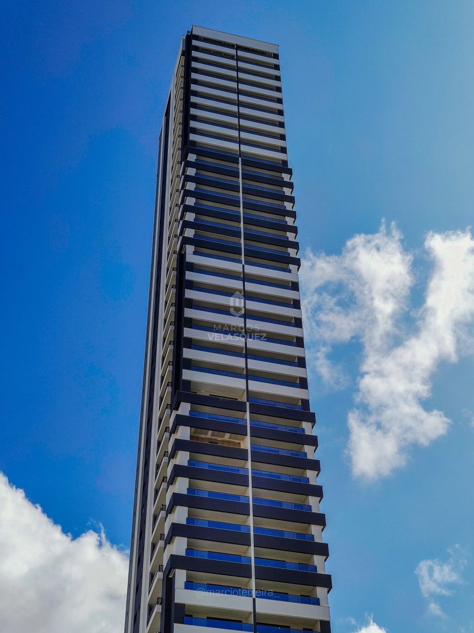 Apartamento, 3 quartos, 135 m² - Foto 2