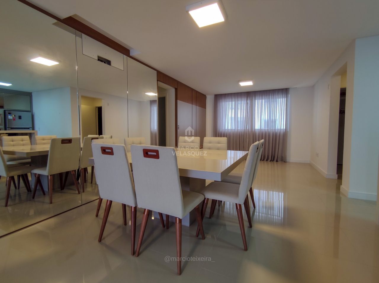 Apartamento à venda com 3 quartos, 133m² - Foto 8