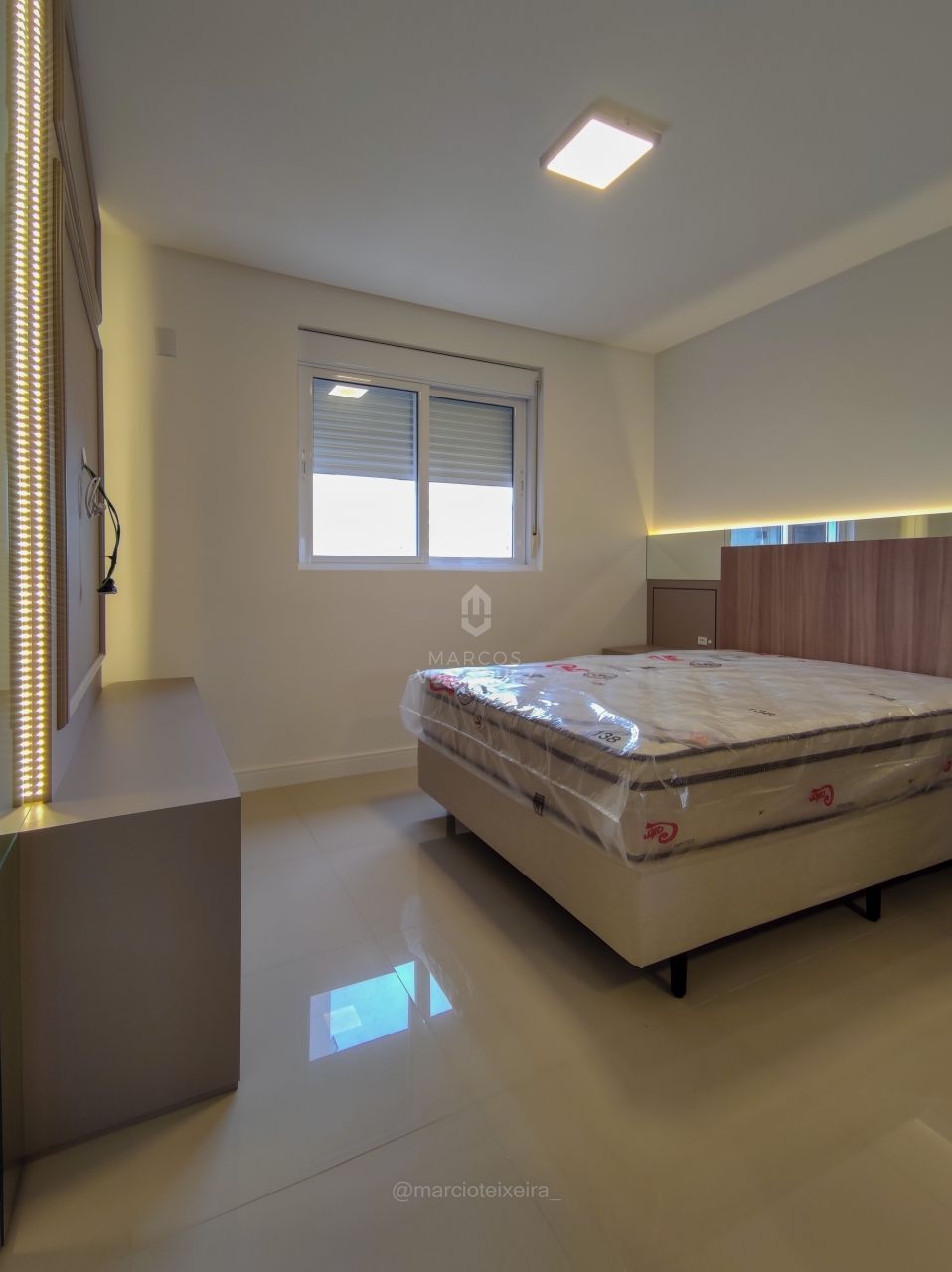 Apartamento à venda com 3 quartos, 133m² - Foto 21