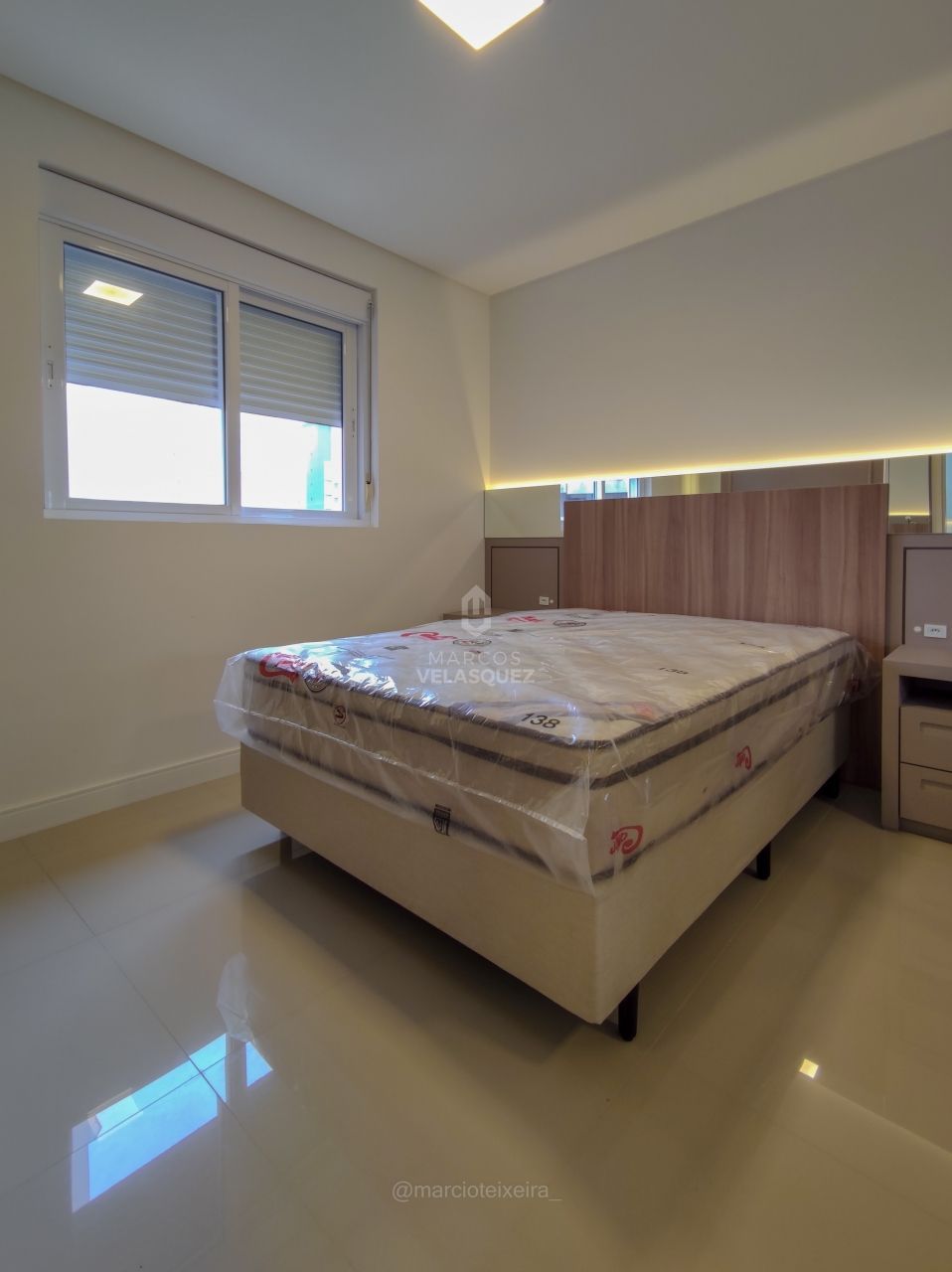 Apartamento à venda com 3 quartos, 133m² - Foto 23