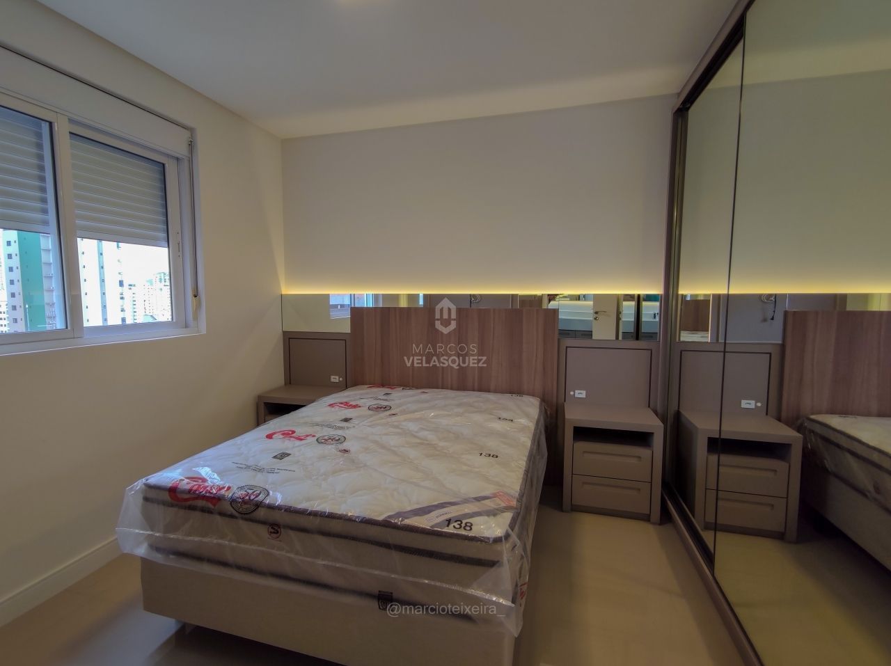 Apartamento à venda com 3 quartos, 133m² - Foto 22