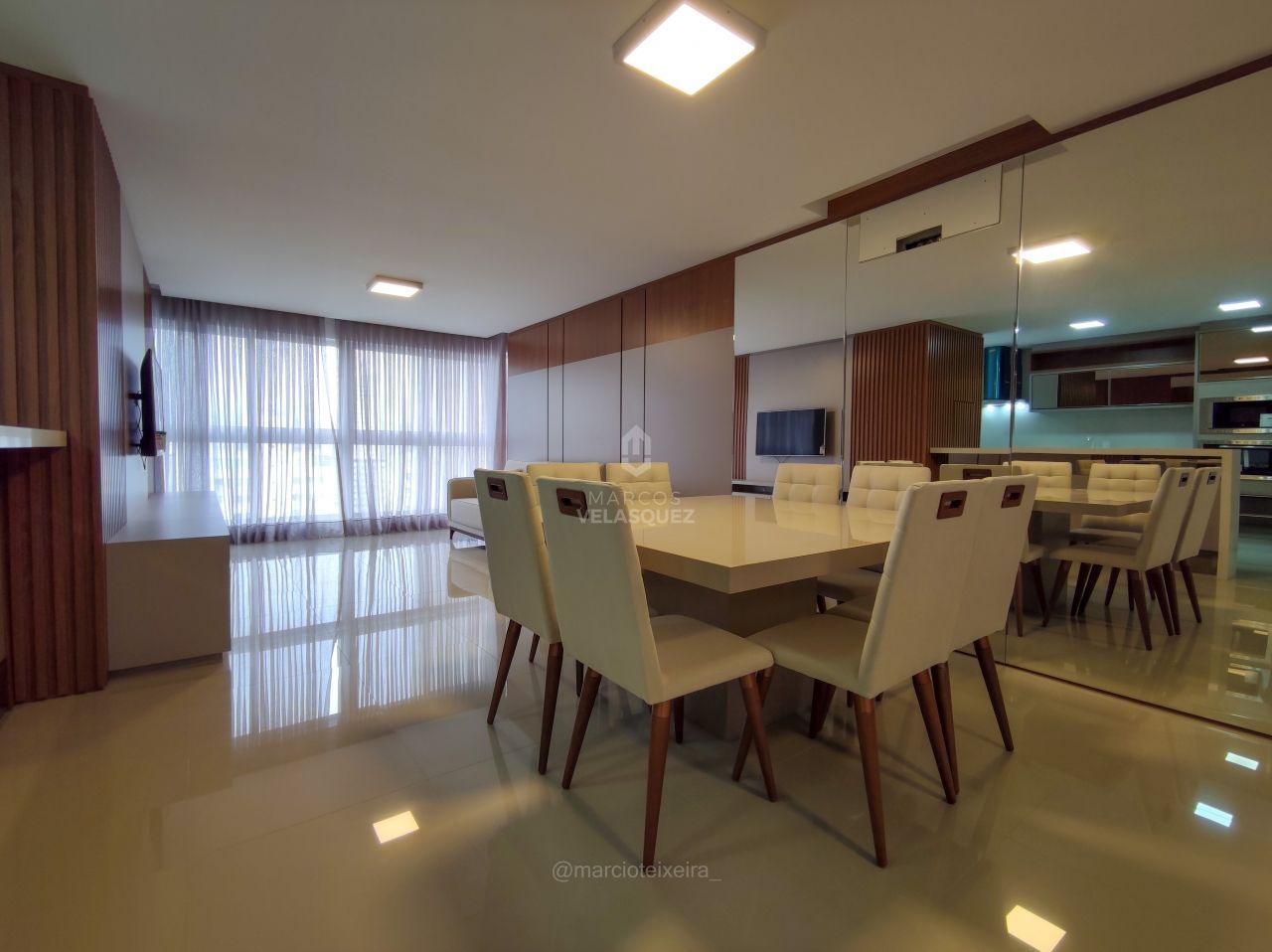 Apartamento à venda com 3 quartos, 133m² - Foto 6