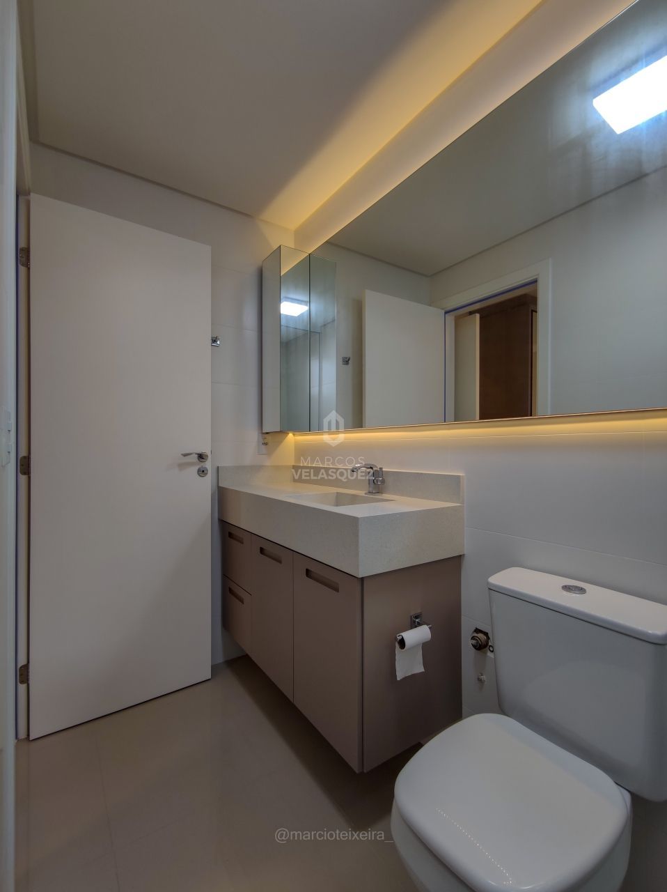 Apartamento à venda com 3 quartos, 133m² - Foto 25