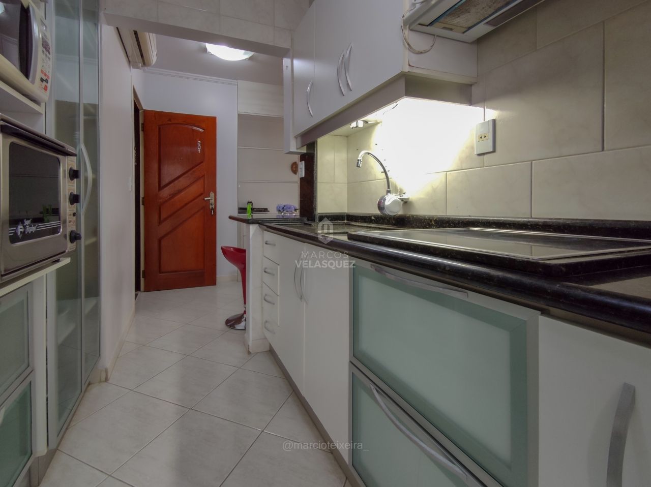 Apartamento à venda com 3 quartos, 108m² - Foto 12