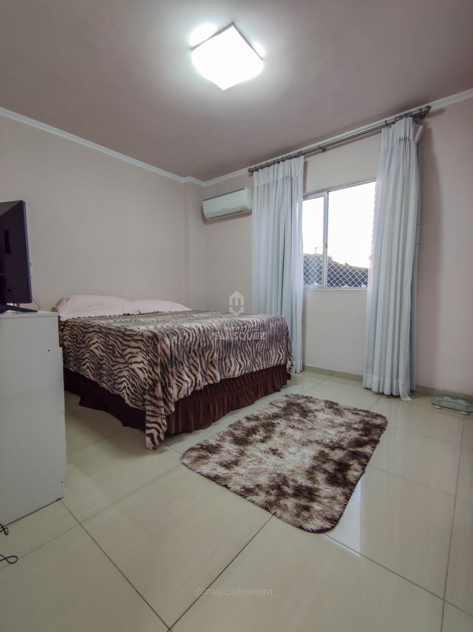 Apartamento à venda com 2 quartos, 76m² - Foto 18