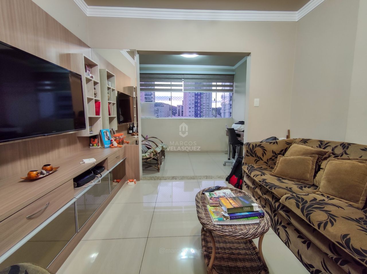 Apartamento à venda com 2 quartos, 76m² - Foto 6