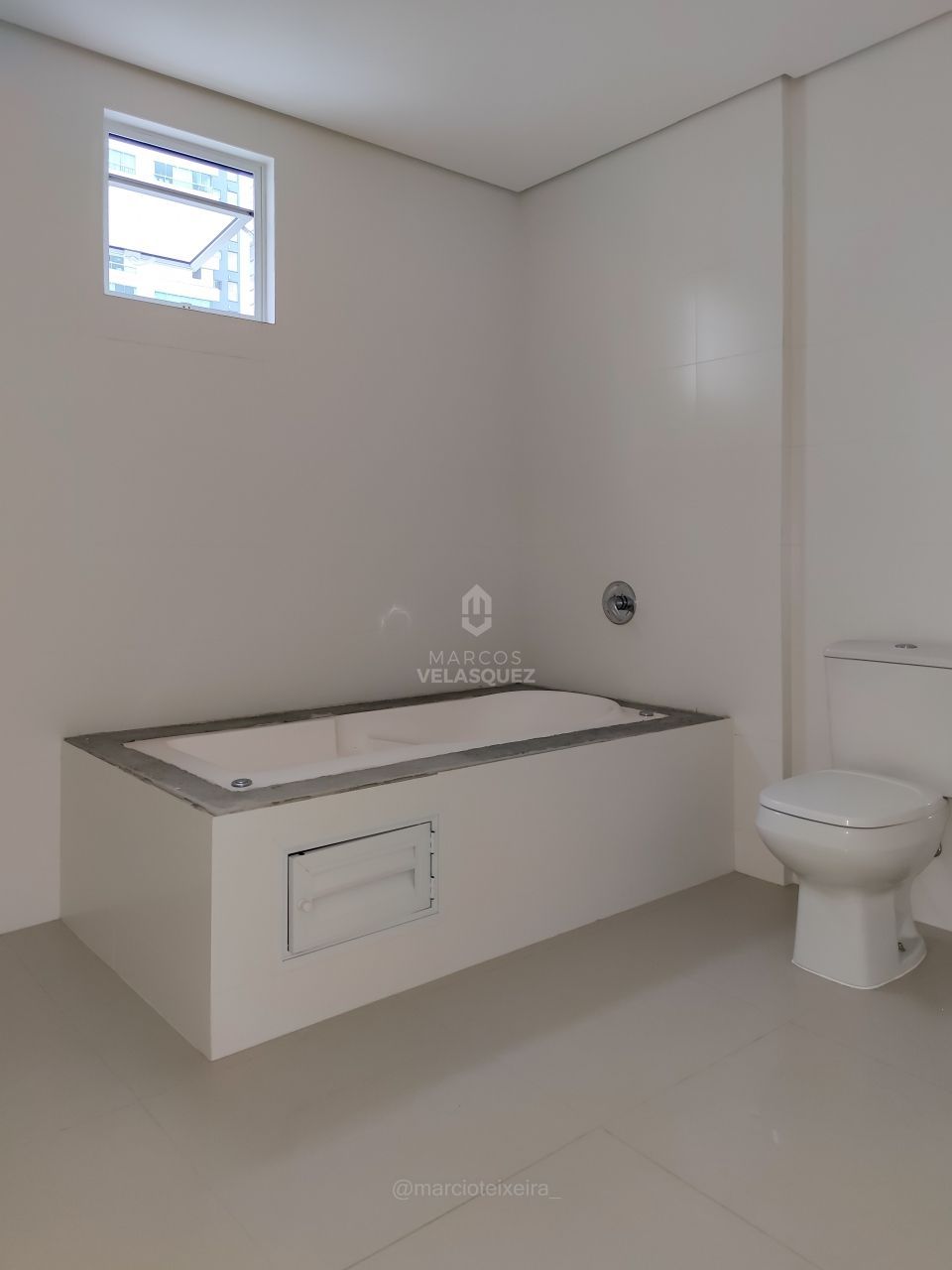 Apartamento à venda com 3 quartos, 129m² - Foto 16