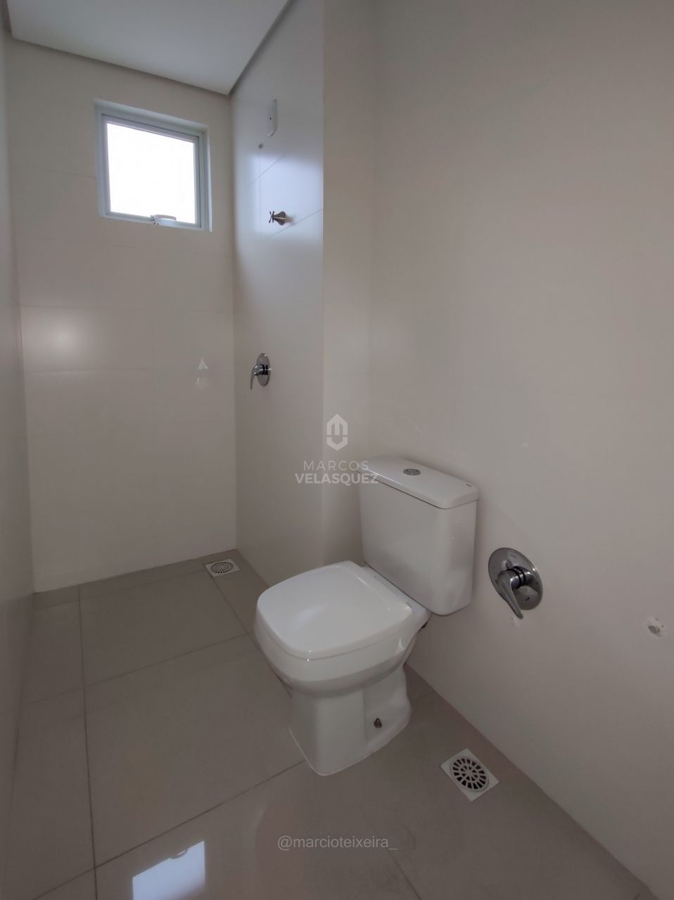 Apartamento à venda com 3 quartos, 129m² - Foto 23