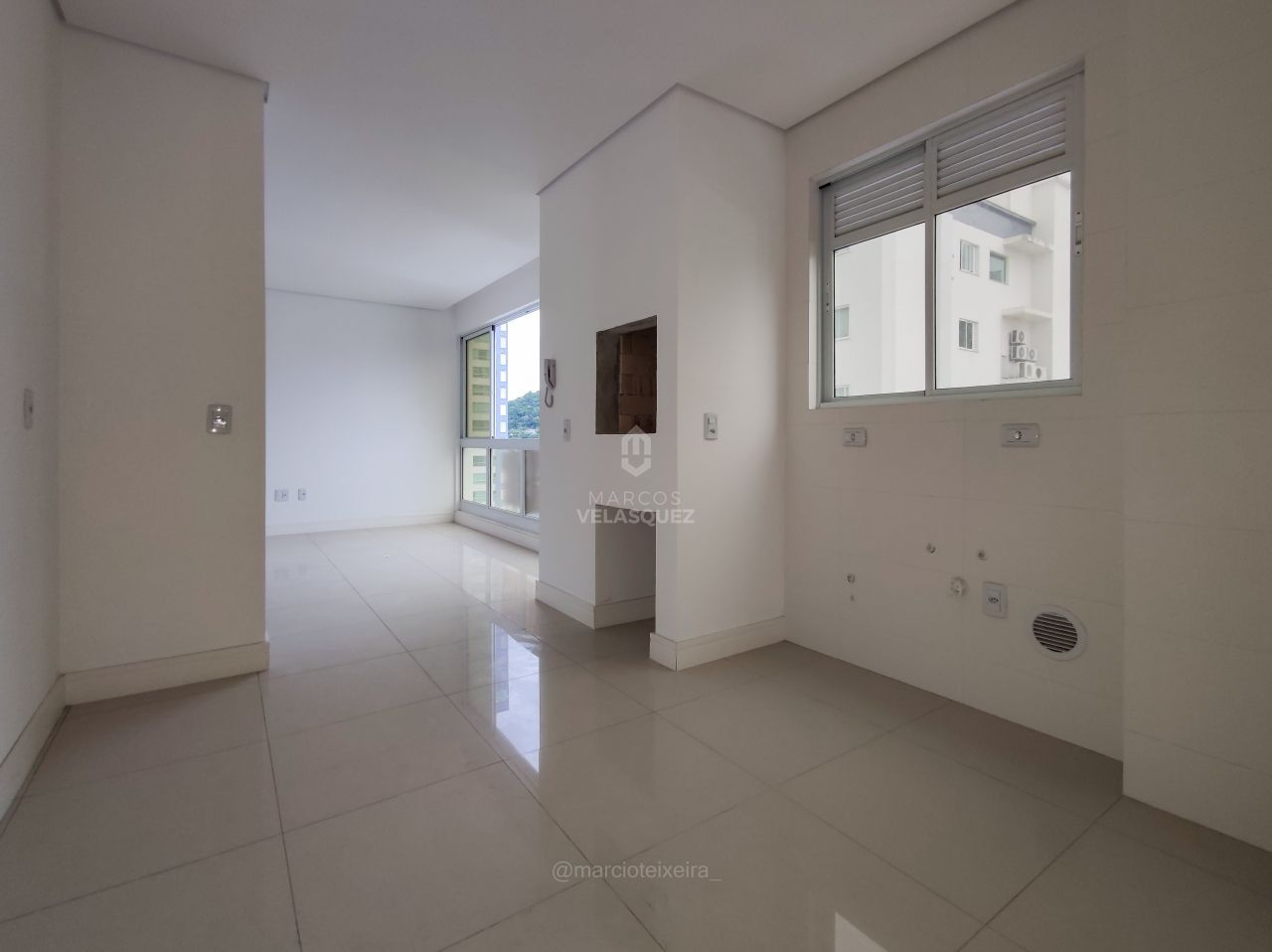 Apartamento à venda com 3 quartos, 129m² - Foto 8