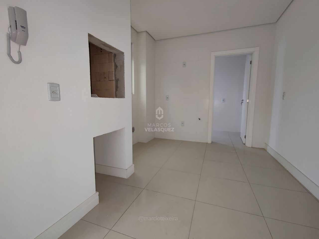 Apartamento à venda com 3 quartos, 129m² - Foto 5