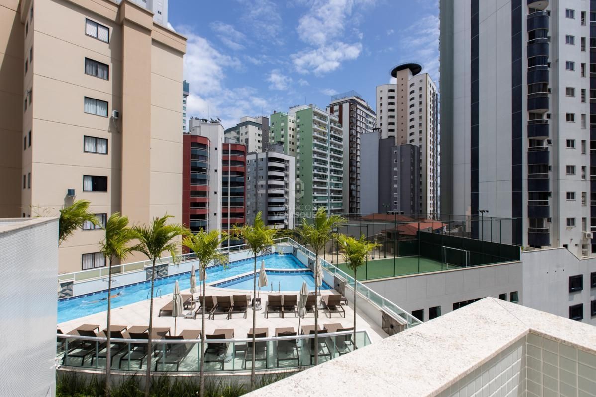 Apartamento à venda com 3 quartos, 193m² - Foto 22