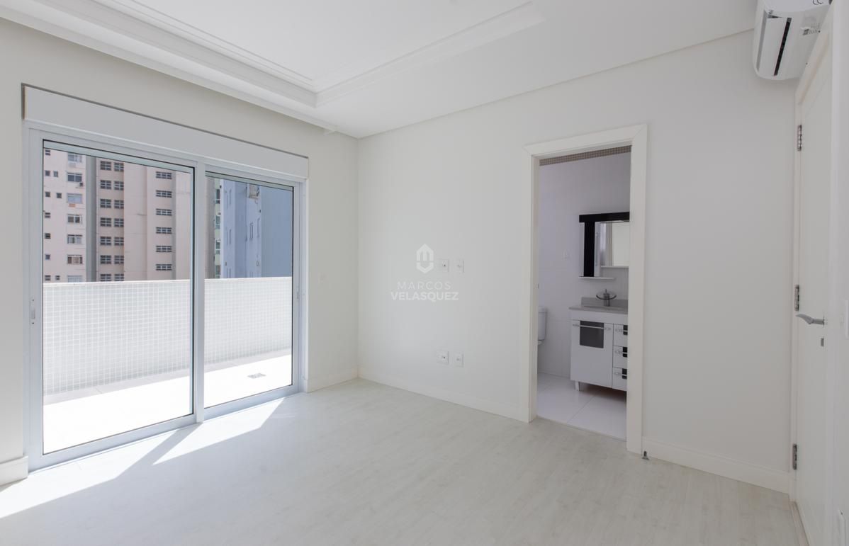 Apartamento à venda com 3 quartos, 193m² - Foto 34