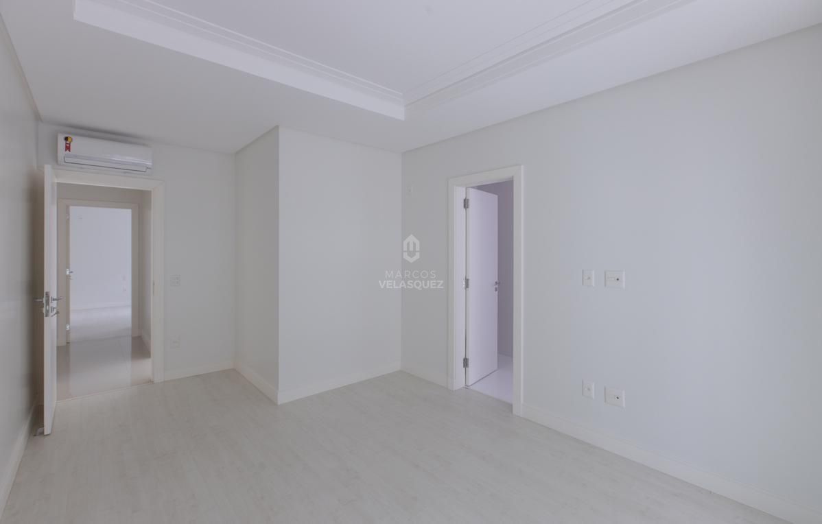 Apartamento à venda com 3 quartos, 193m² - Foto 39