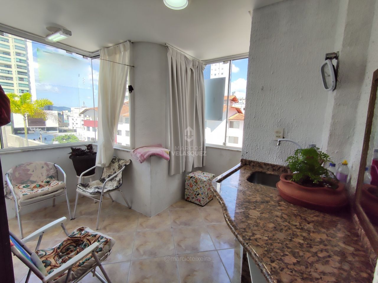 Apartamento à venda com 3 quartos, 104m² - Foto 5