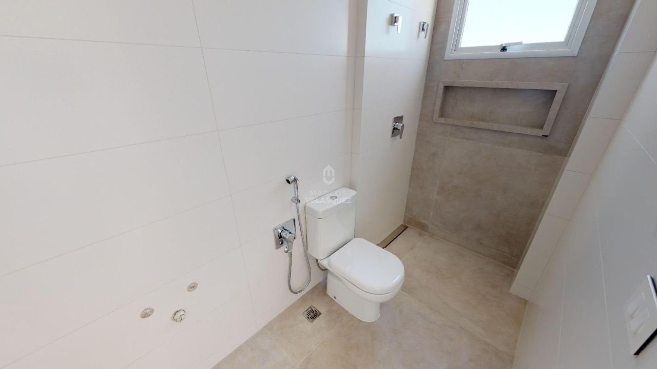 Apartamento à venda com 3 quartos, 196m² - Foto 13