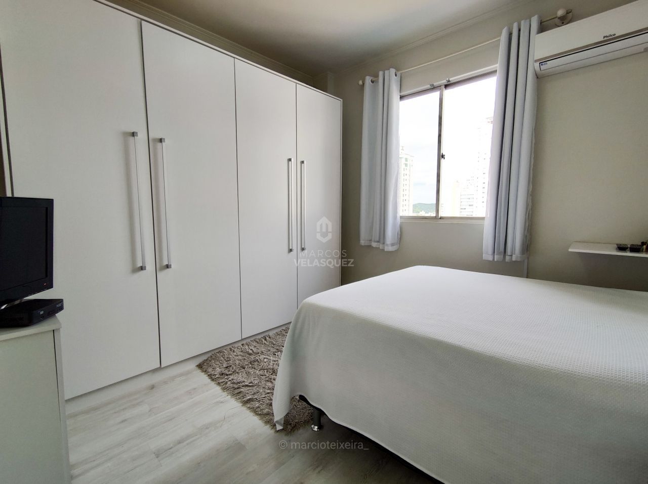 Apartamento à venda com 2 quartos, 109m² - Foto 18