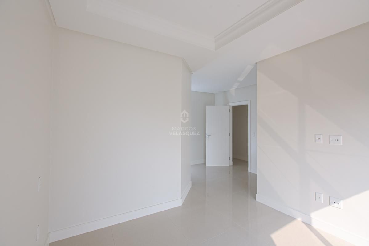 Apartamento à venda com 4 quartos, 167m² - Foto 28