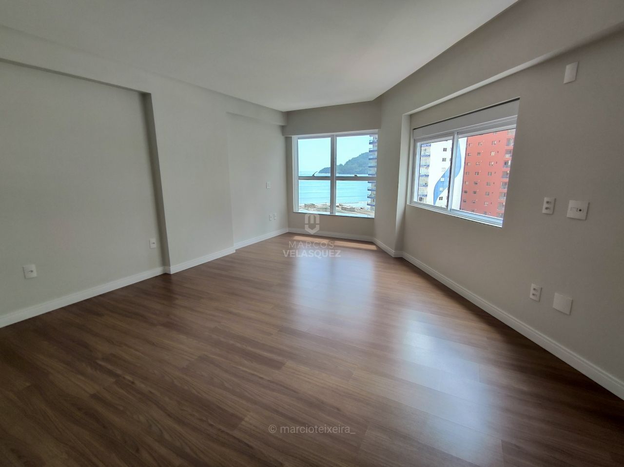 Apartamento à venda com 3 quartos, 136m² - Foto 19