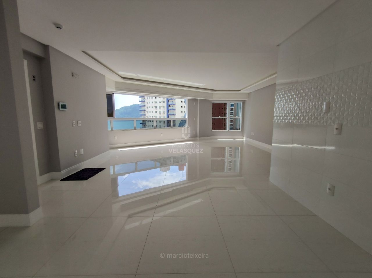 Apartamento, 3 quartos, 136 m² - Foto 1