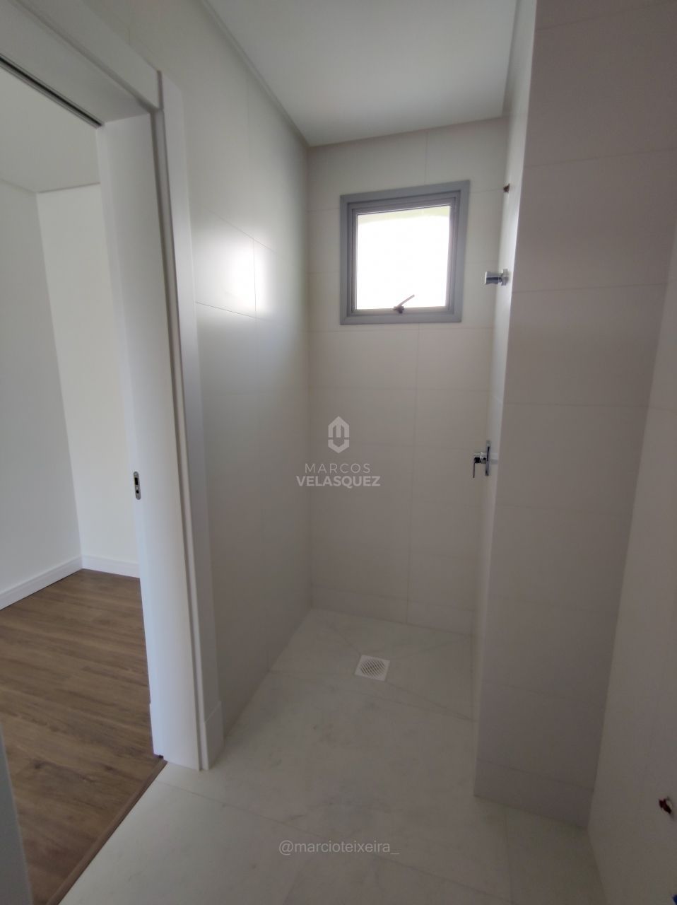 Apartamento à venda com 4 quartos, 155m² - Foto 31