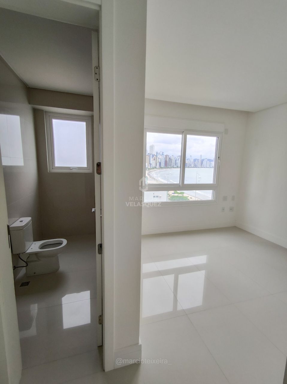 Apartamento à venda com 3 quartos, 160m² - Foto 17