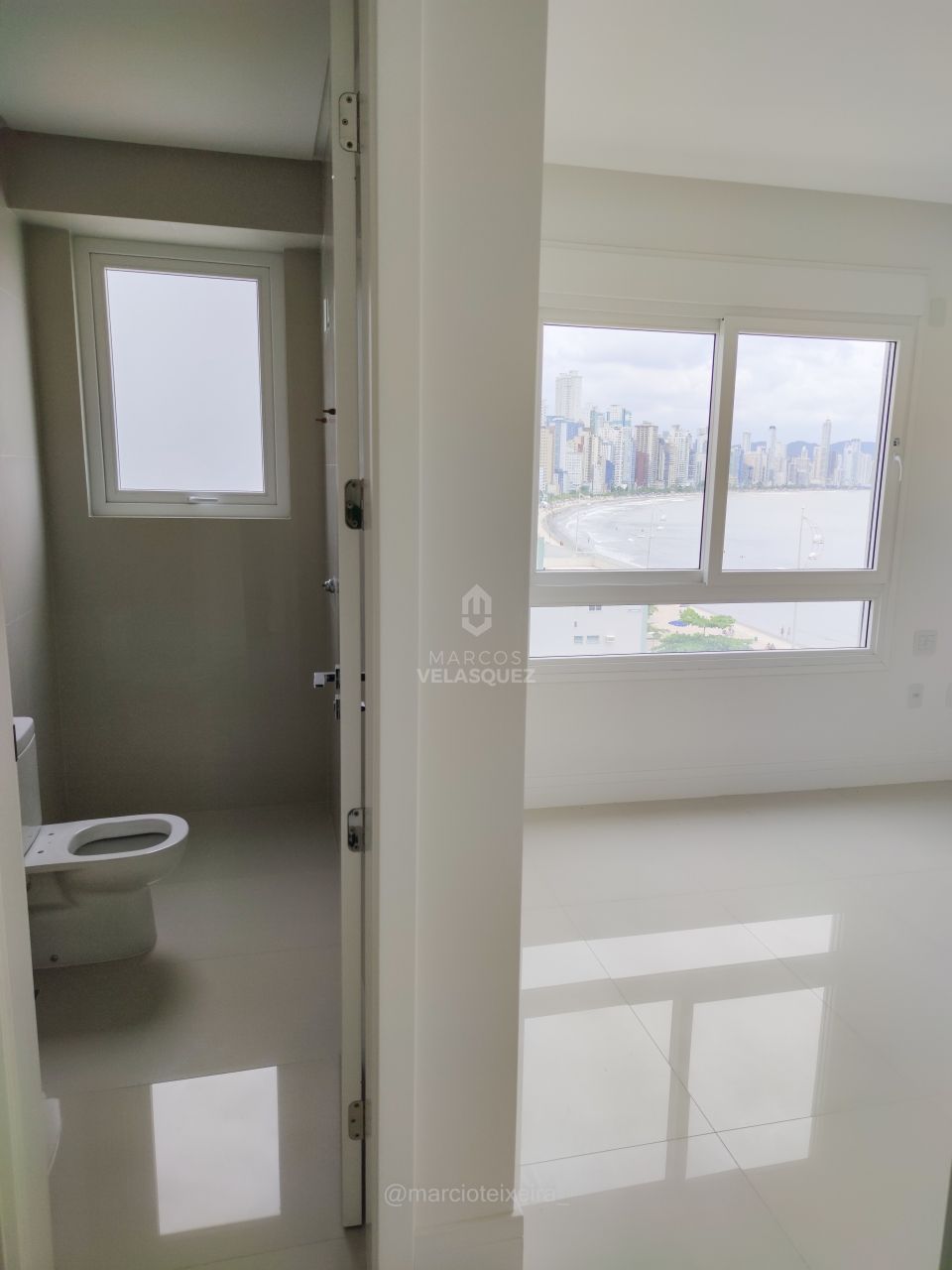 Apartamento à venda com 3 quartos, 160m² - Foto 18