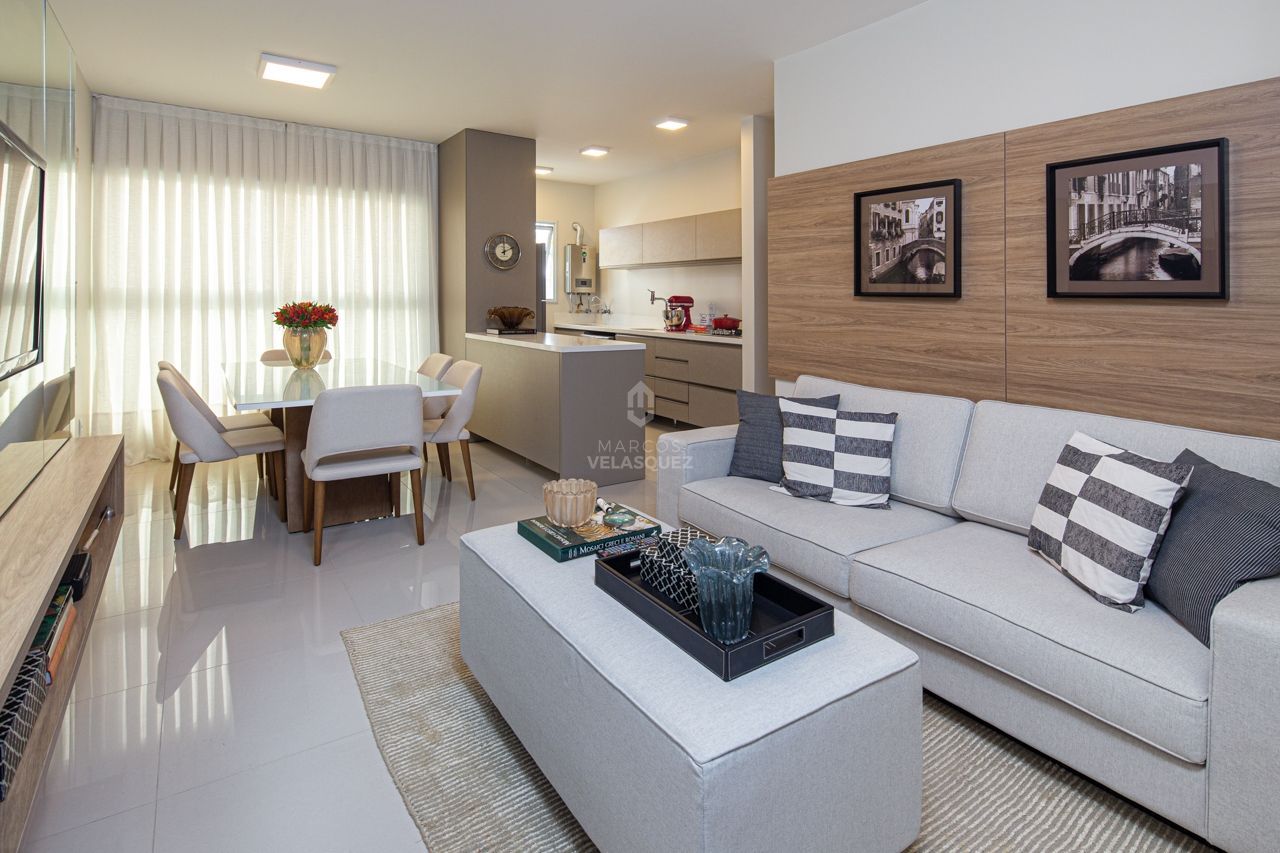 Apartamento à venda com 2 quartos, 64m² - Foto 1