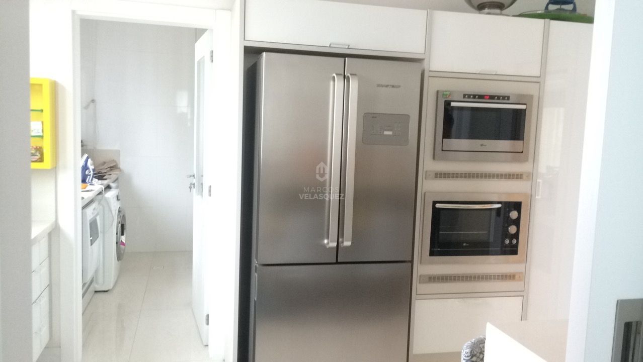 Apartamento à venda com 4 quartos, 167m² - Foto 11