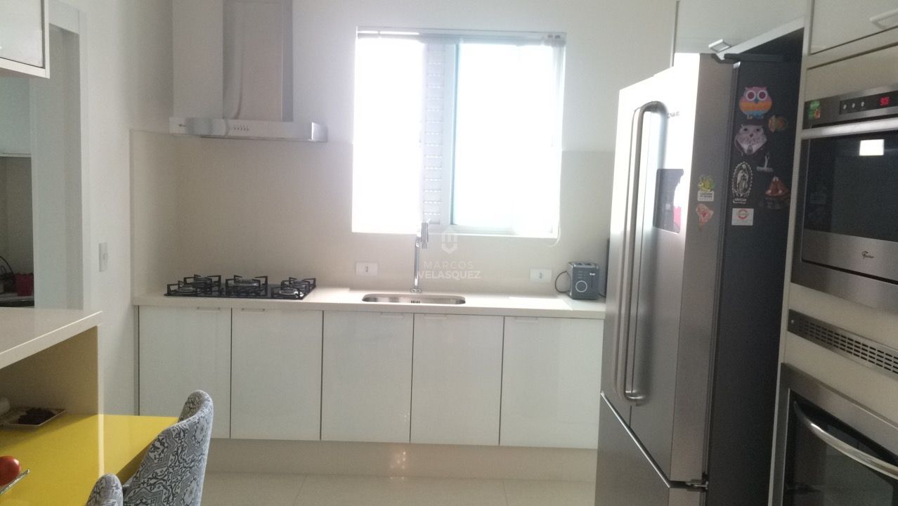 Apartamento à venda com 4 quartos, 167m² - Foto 10