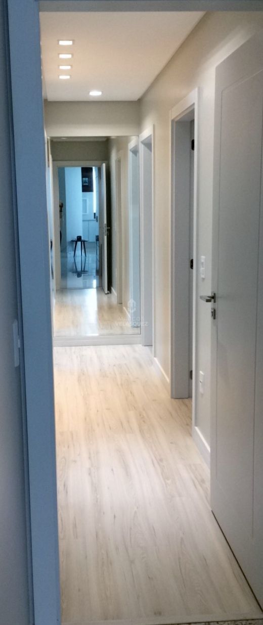 Apartamento à venda com 4 quartos, 167m² - Foto 12