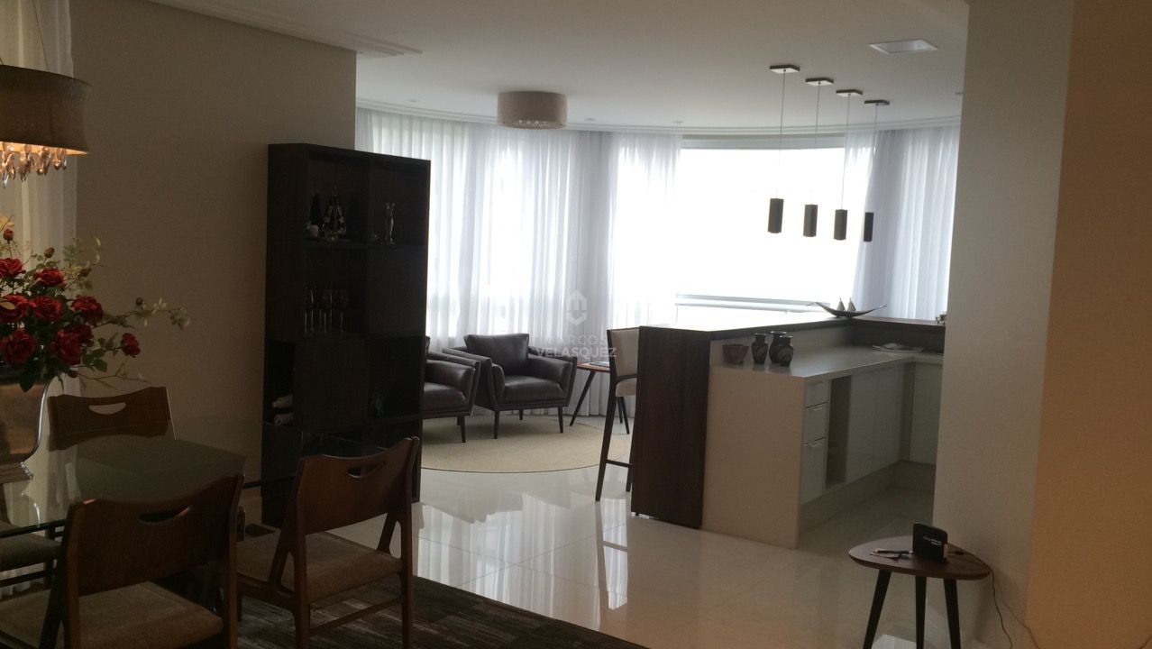 Apartamento à venda com 4 quartos, 167m² - Foto 6