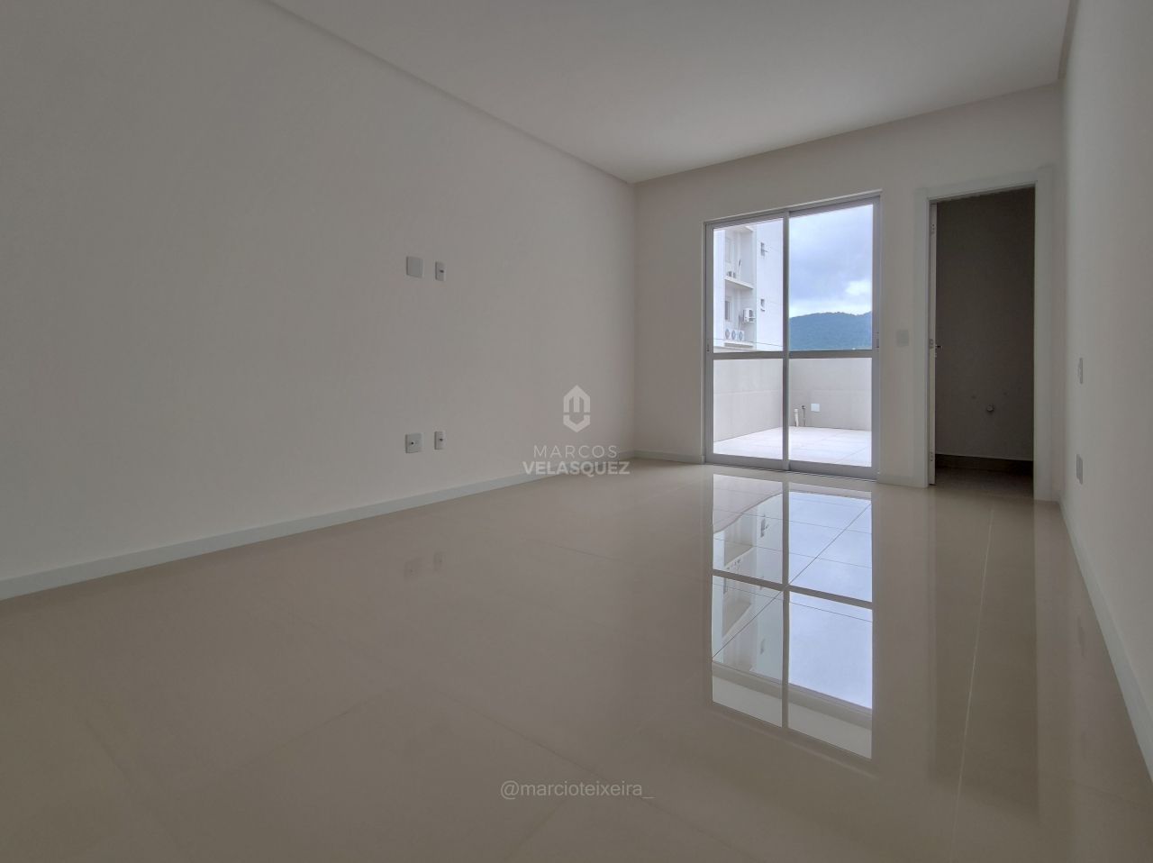 Cobertura à venda com 3 quartos, 208m² - Foto 17