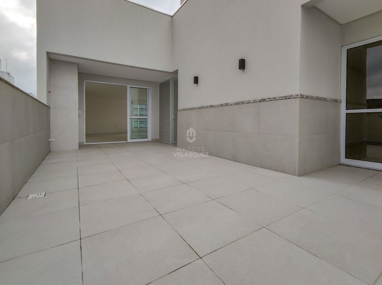 Cobertura, 3 quartos, 208 m² - Foto 12