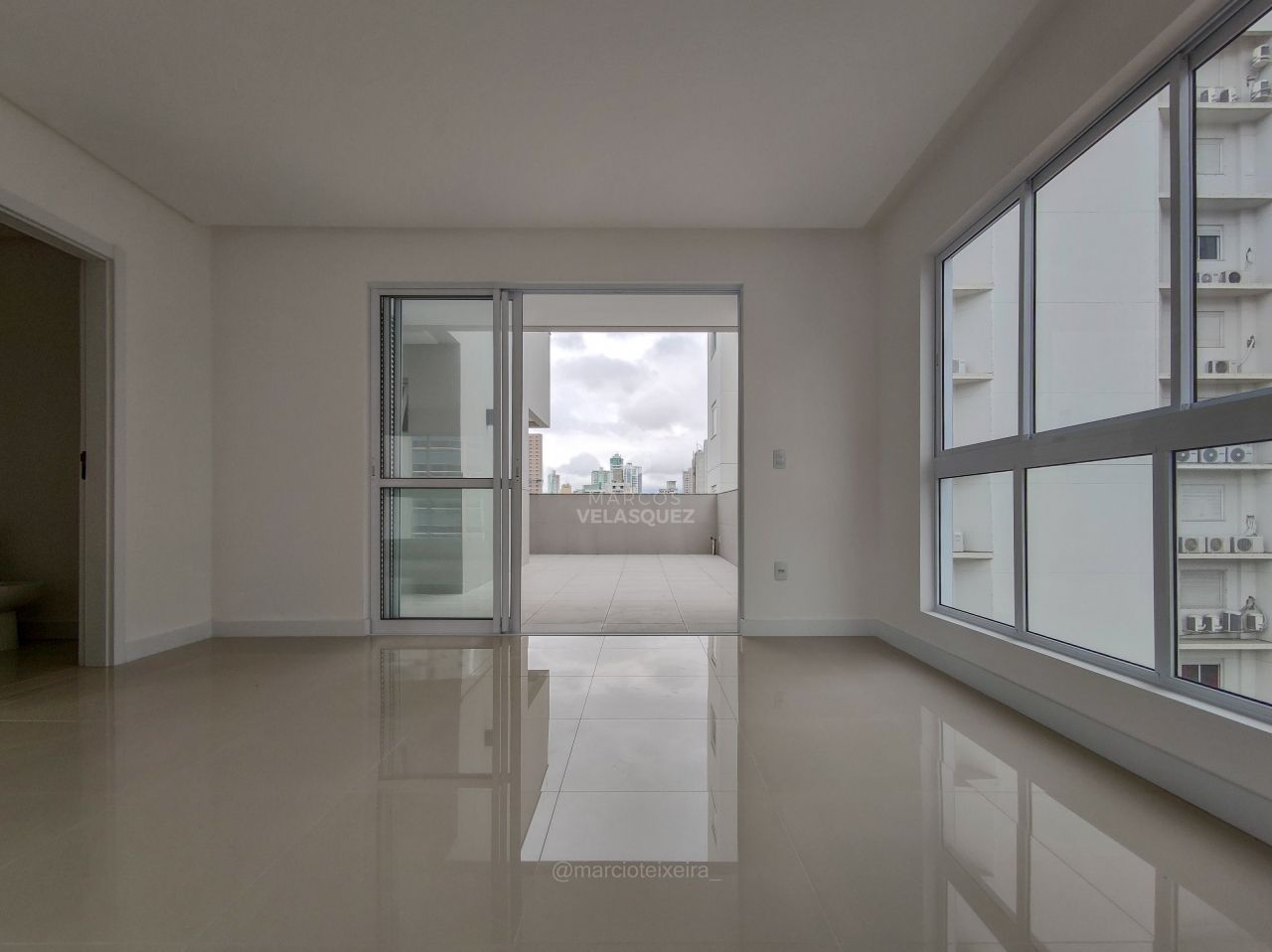 Cobertura, 3 quartos, 208 m² - Foto 9