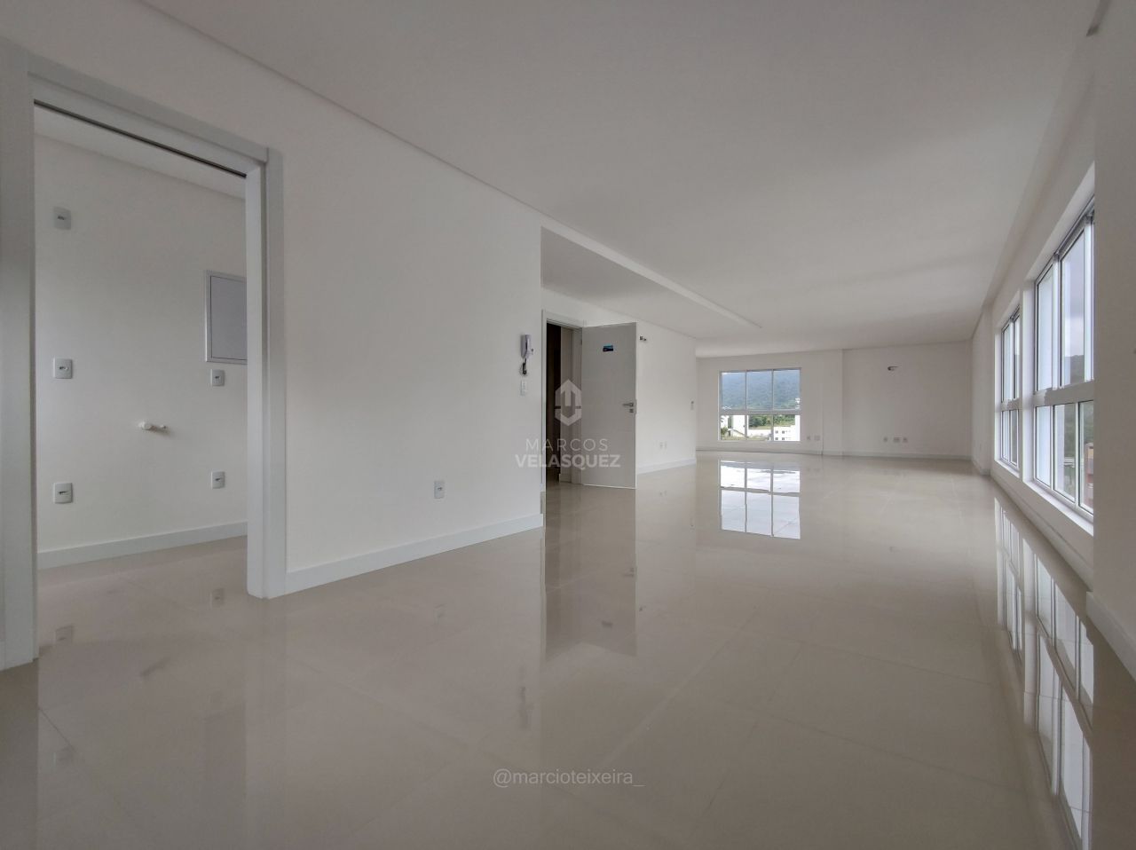 Cobertura, 3 quartos, 208 m² - Foto 5
