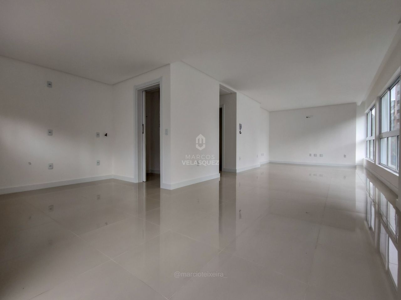 Apartamento, 3 quartos, 208 m² - Foto 3
