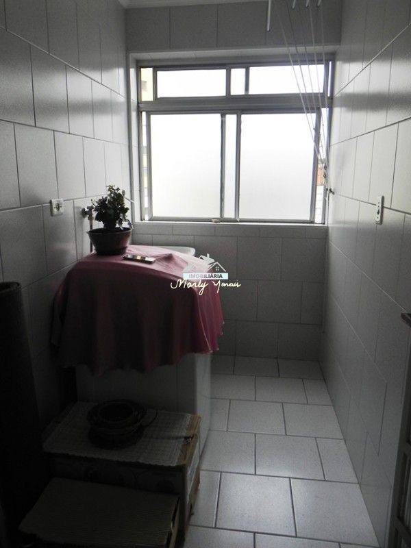 Apartamento à venda com 2 quartos, 61m² - Foto 11