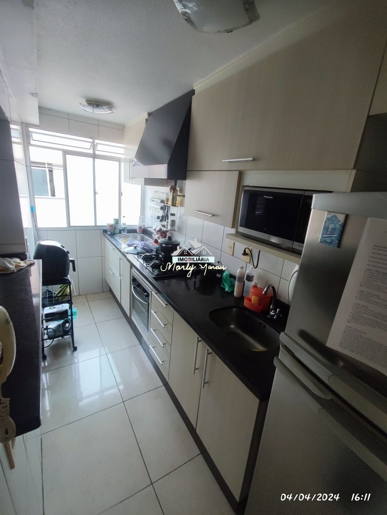 Apartamento à venda com 3 quartos, 75m² - Foto 18