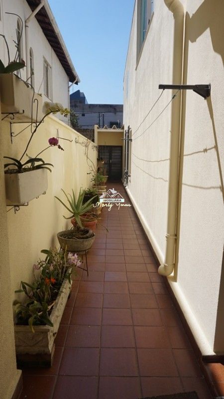 Sobrado à venda com 5 quartos, 10m² - Foto 56