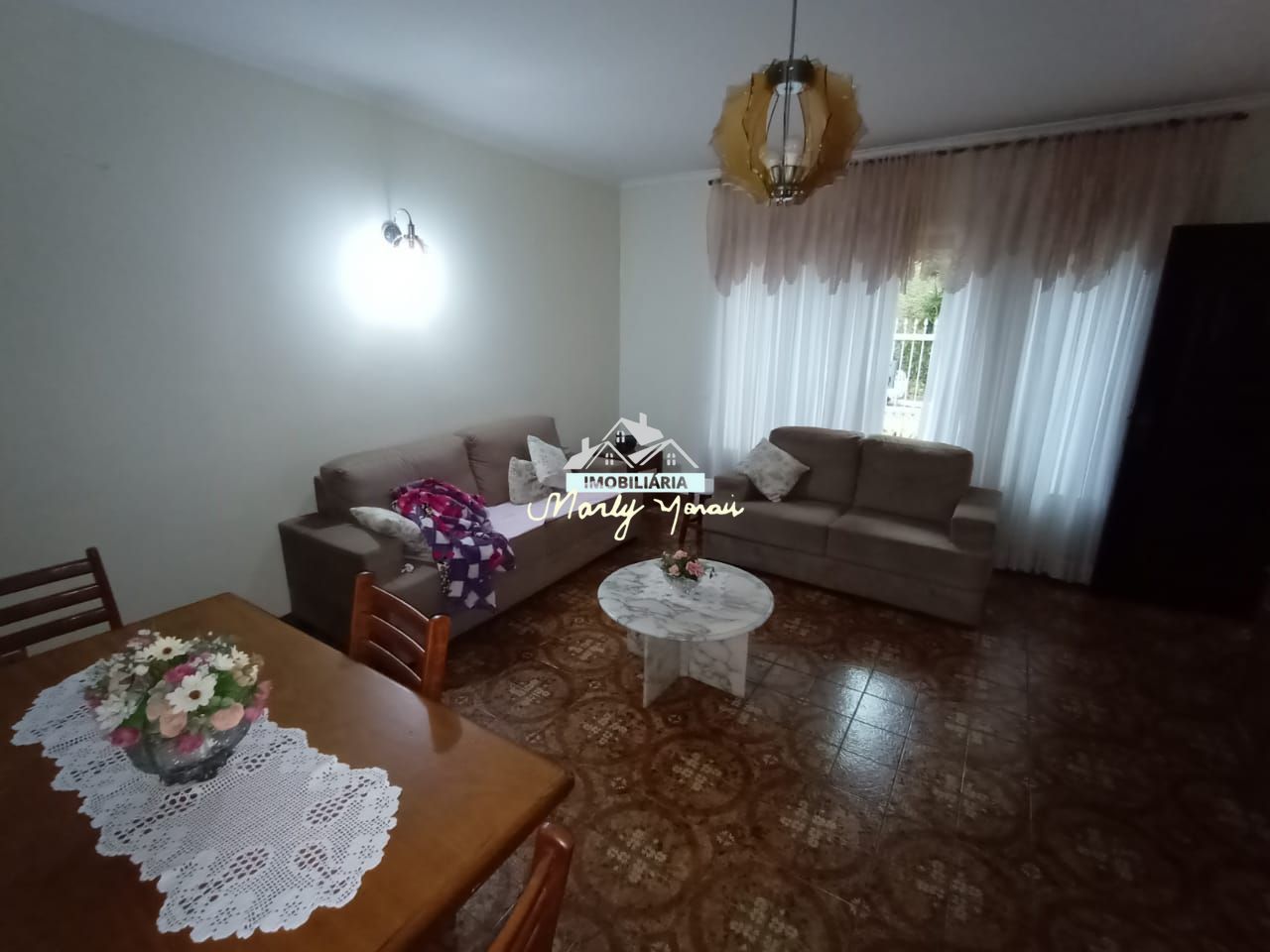 Casa à venda com 3 quartos, 174m² - Foto 4