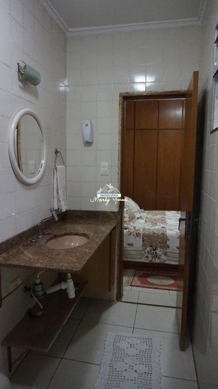 Sobrado à venda com 5 quartos, 10m² - Foto 53