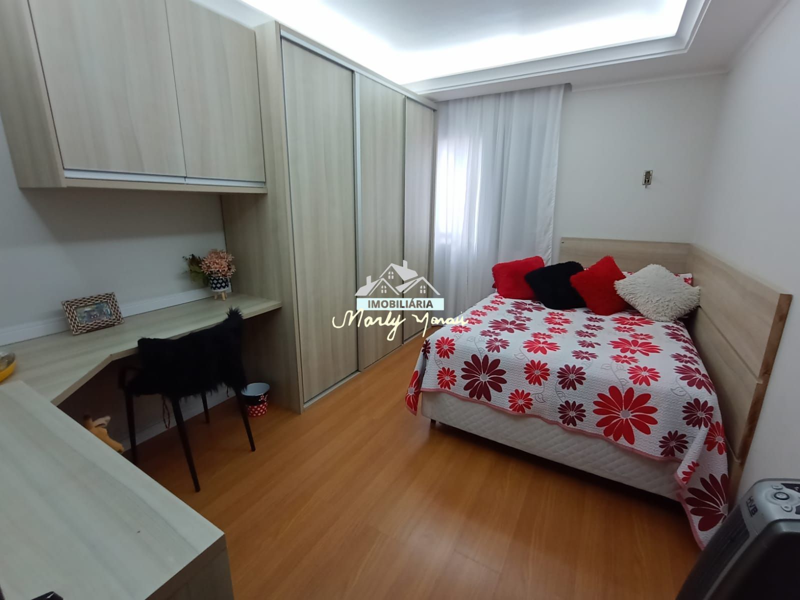 Apartamento à venda com 3 quartos, 200m² - Foto 17