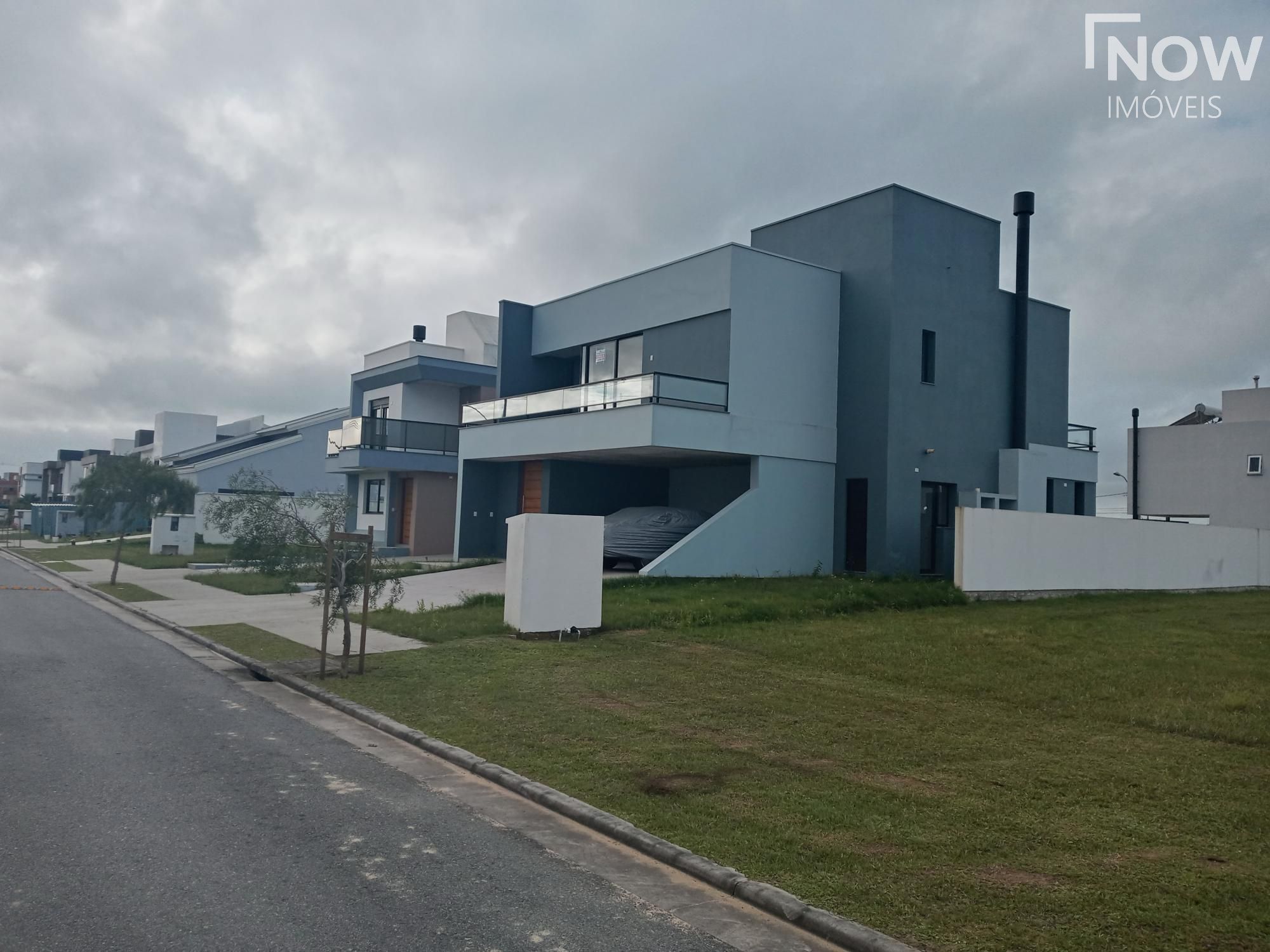 Sobrado à venda com 3 quartos, 223m² - Foto 2