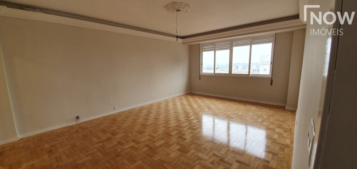 Apartamento à venda com 3 quartos, 143m² - Foto 7