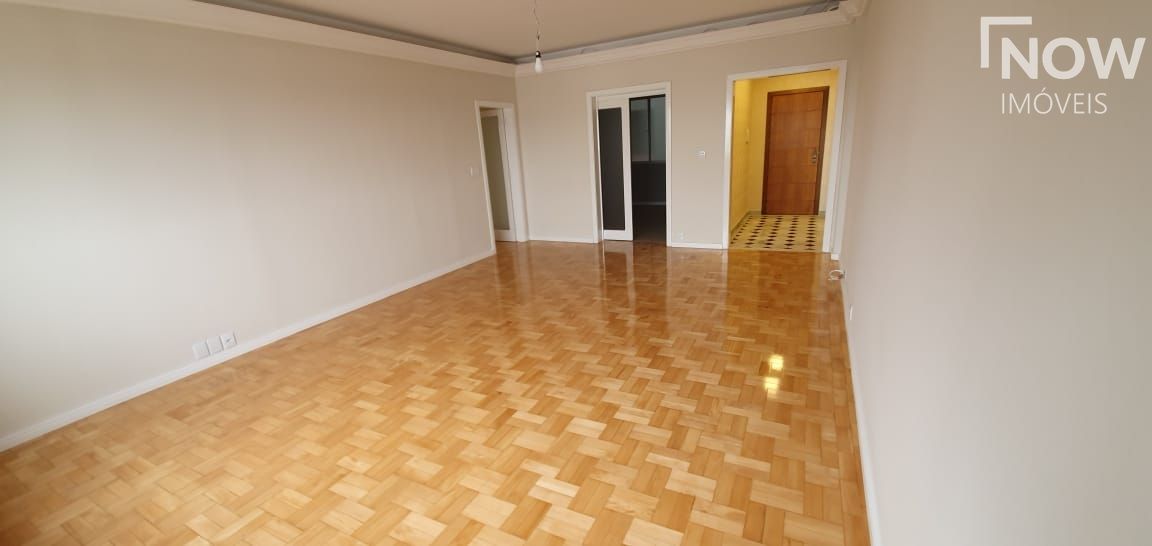 Apartamento à venda com 3 quartos, 143m² - Foto 1