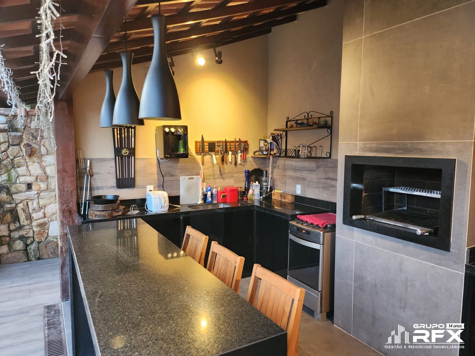 Casa 4 dormitórios à venda serra grande niterói/rj
