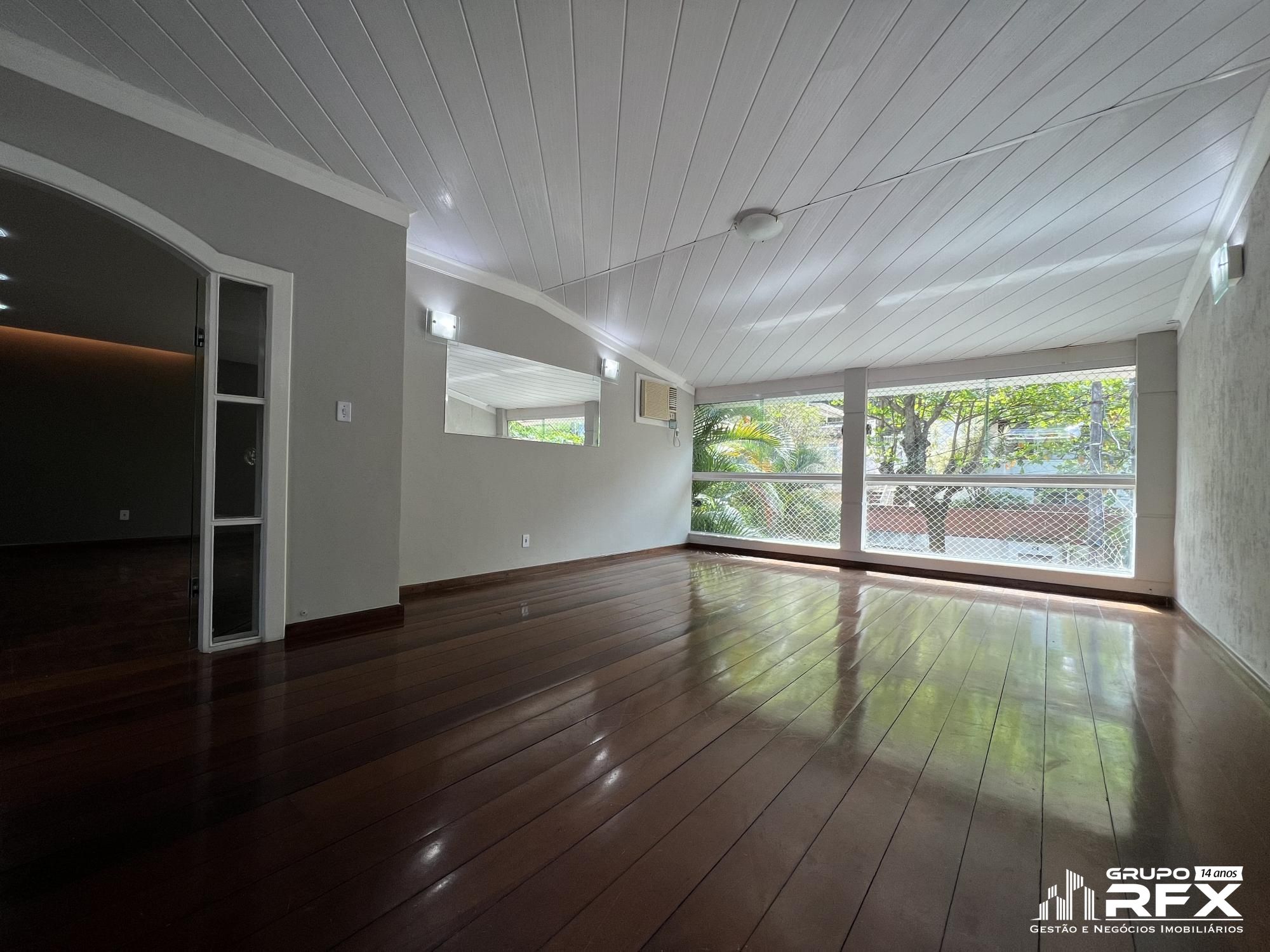 Casa 4 dormitórios à venda são francisco niterói/rj