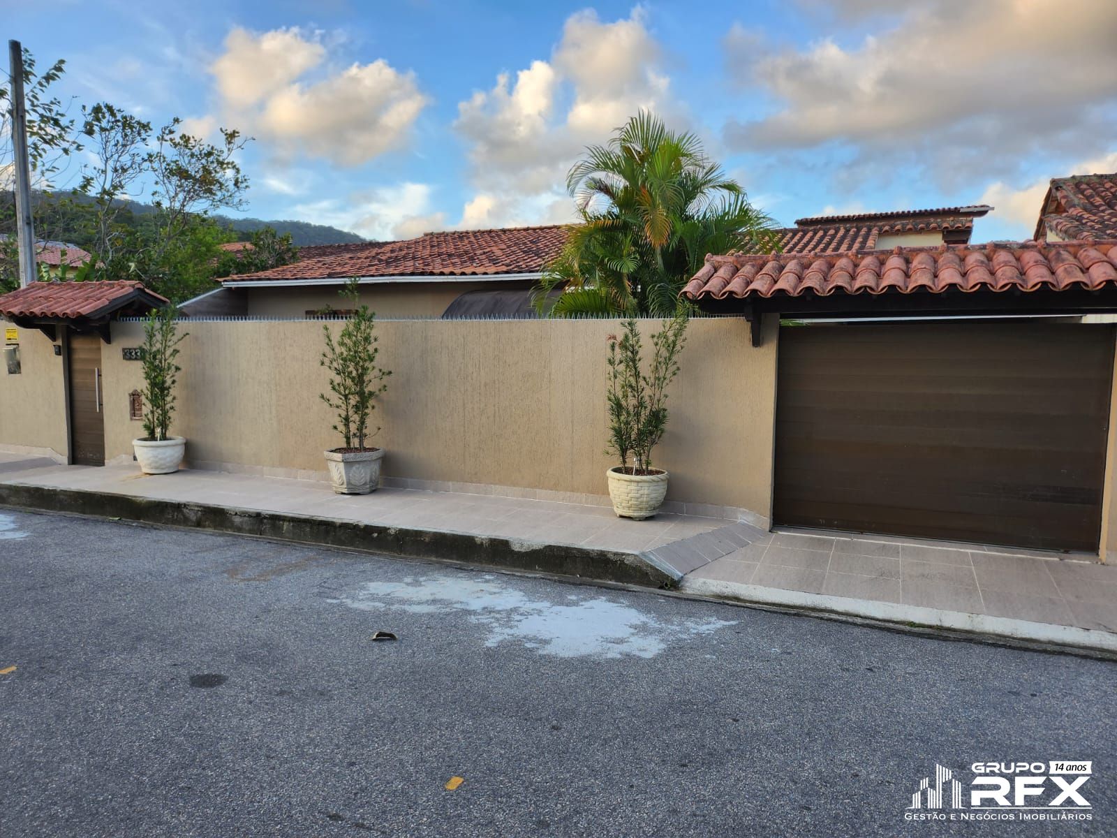 Casa 4 dormitórios à venda Serra Grande Niterói/RJ